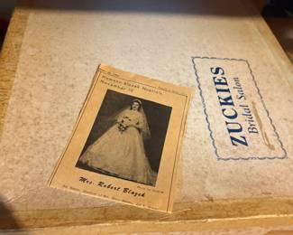 Vintage wedding dress and vail 
