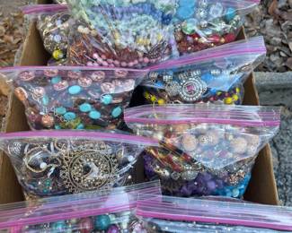 JEWELRY BAGS FOR CRAFTING
