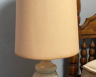 VINTAGE LAMP
