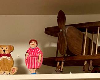 VINTAGE TOYS 