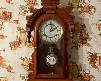 VINTAGE 31 DAY WALL CLOCK