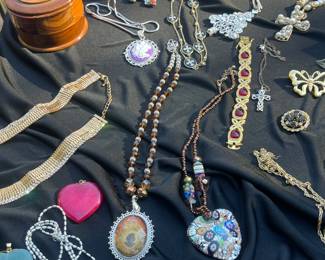 COSTUME JEWELRY