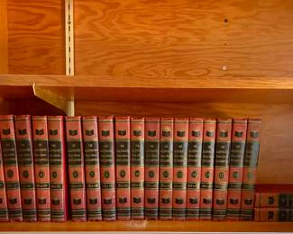 VINTAGE ENCYCLOPEDIAS 