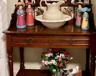 ANTIQUE WASHSTAND, VINTAGE BOWL & PITCHER