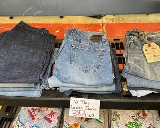 12 Pairs of Ladies Jeans
