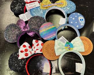 6 Disney Ears
