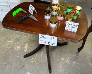 Sale Picture