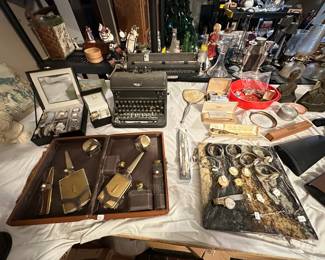 Antique Typewriter, Vintage Hand Mirror, Antique Trinkets, Vintage Razors, Antique Oil Lamp, Vintage Bookends, Pendants