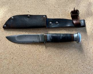 Marbles fixed blade with sheath.