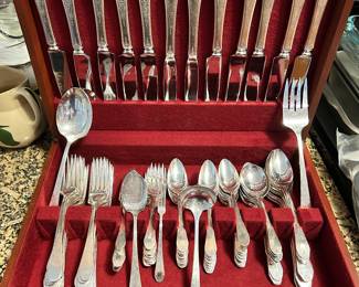 Community silverware utensils flatware w/ wood display box. (not shown BUT included in the set is the turkey fork & knife.)