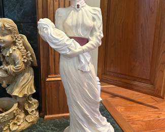 "Mother Love" sculpture by Alice Heath 