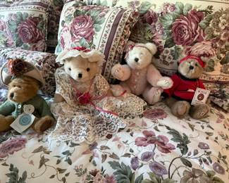 Boyd’s Bears