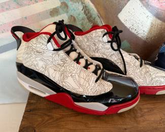 Jordans, Size 11