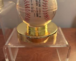 Pete Rose autographed baseball