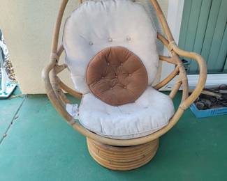 rattan chair 