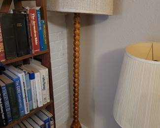 floor lamp 