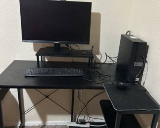 Desk. 60$.