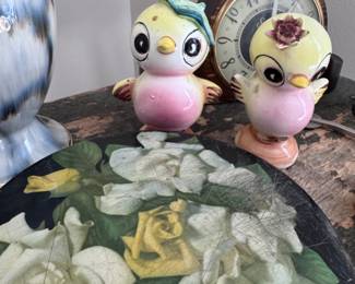 These kitty chicks are looking for a new home, hopes its with you!