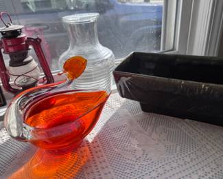 Vintage hand blown orange and clear glass swan trinket bowl