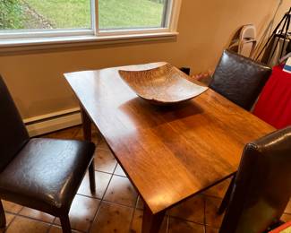 George our Craftsman Stle Table and Chairs