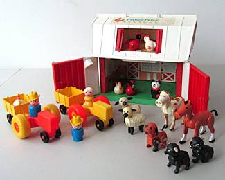 1986 Fisher-Price Play Family Farm with 21 pieces