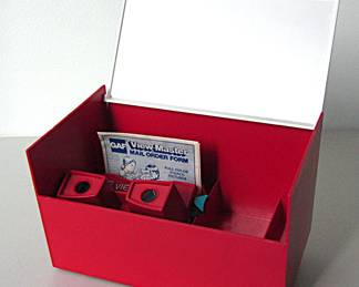 1970s View-Master viewer with storage box (no reels).