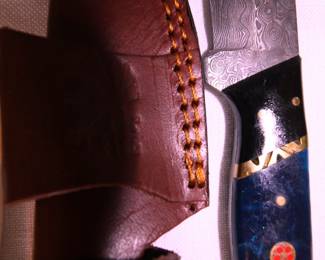 Damascus Steel Knife (new)