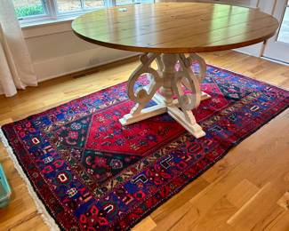 54” round pine table