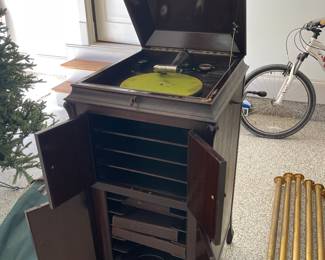 Antique Victrola