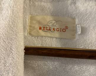 BELLAGIO DETAIL OF ROBE