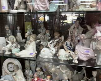 Loads of Lladro’s 