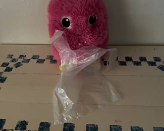 Fluffy is ready to fill his bag, are you? Help us clean this place out! 