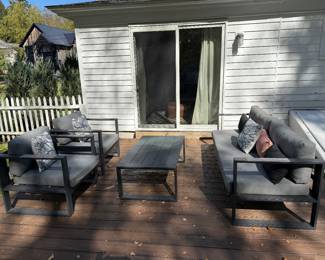 Outdoors
Art To Real patio set