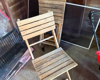 Outdoors
Folding Chairs (4)
