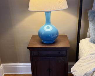 Primary Bedroom
Ballard Design nightstands
Ballard Lamps