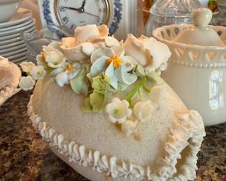 vintage panoramic sugar egg