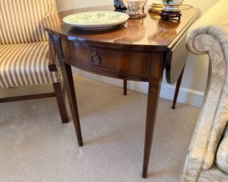 Pair, Vintage Federal style Pembroke tables with single drawers