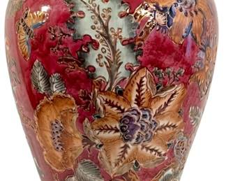 TOYO Hand Enamel Painted Chinese Vase 