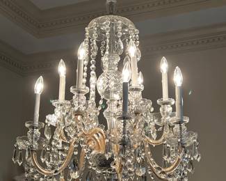 10 Arm Crystal Chandelier