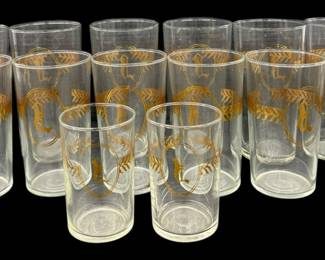 Glass Cups With The Letter L Printed