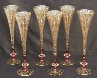 gold-trimmed champagne flutes