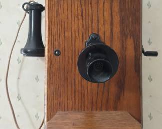 antique oak crank phone with all the inside works