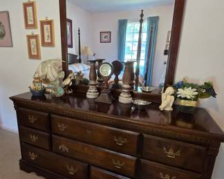 triple dresser with mirror