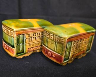 collectible vintage salt & pepper shakers - New Orleans Street Car named Desire :-)