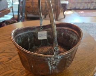 Iranian hand sounded copper pot