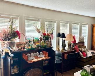 Easter decor, lamps, and Bernhardt furniture.