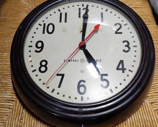 vintage general electric wall clock