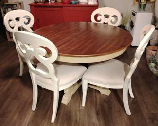 New dining set with four chairs, one leaf