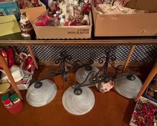 CEILING LIGHT FIXTURES