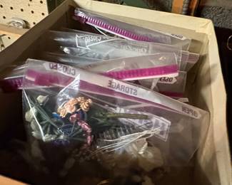 DRIED & SILK FLOWERS